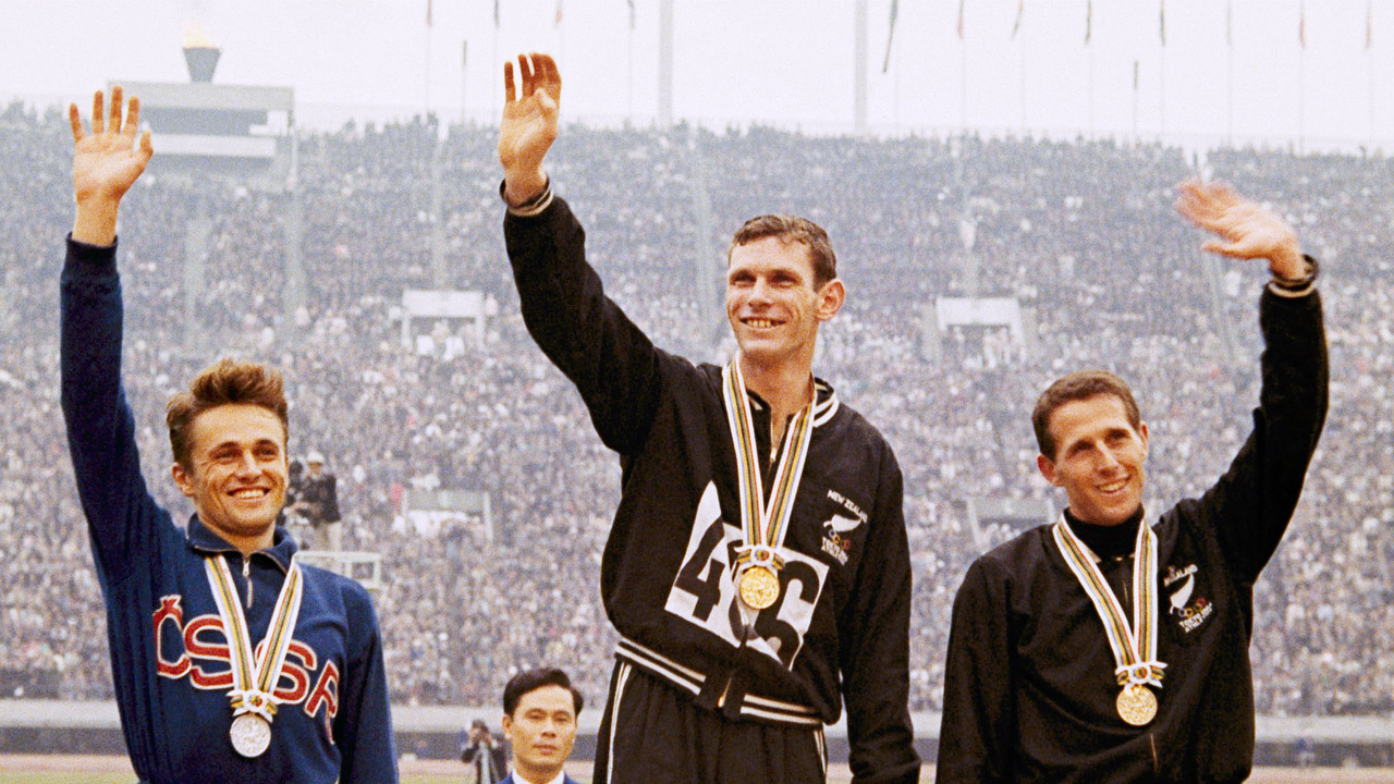 Peter Snell receives his gold medal at the 1964 Tokyo Olympics